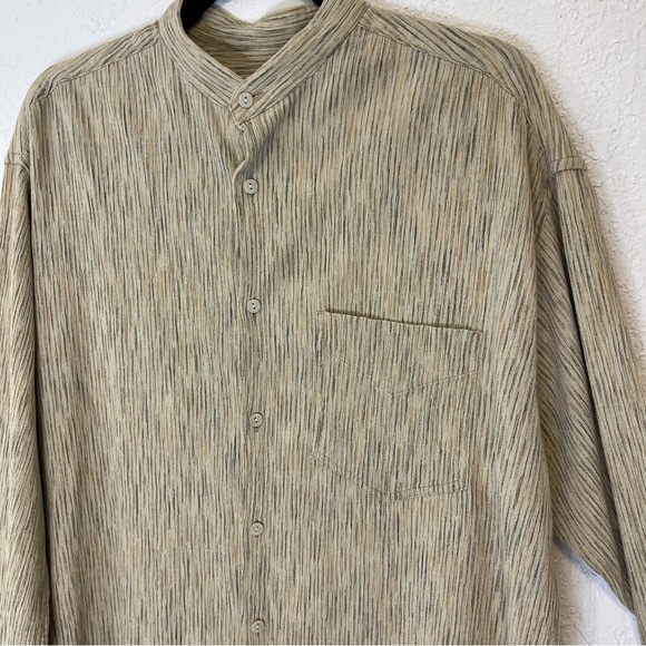 Jhane Barnes 100% Cotton Neutral Button Down Collarless Large - Picture 2 of 9
